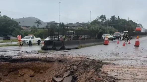 Tráfego é liberado no Km 181 da BR-101, em Biguaçu