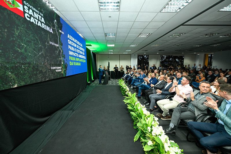 Ordem de serviço para Estudo de Impacto Ambiental da Via Mar é assinada