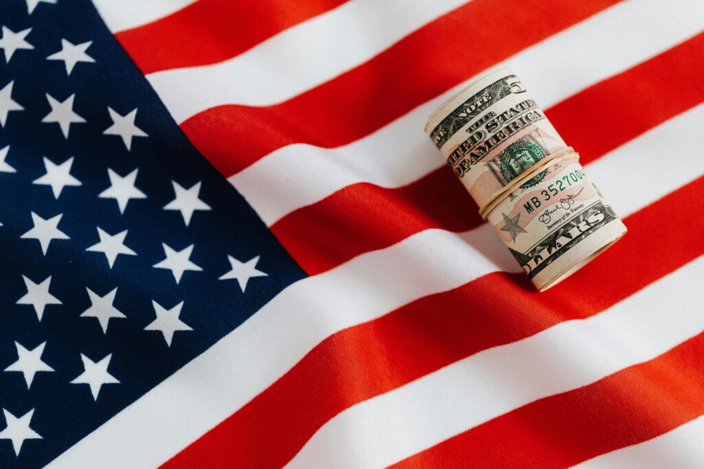 Bandeira dos Estados Unidos EUA Tarifaço Taxa Economia Foto de Photo By: Kaboompics.com
