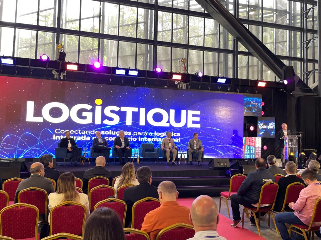 Logistique - lançamento do movimento log4 sc
