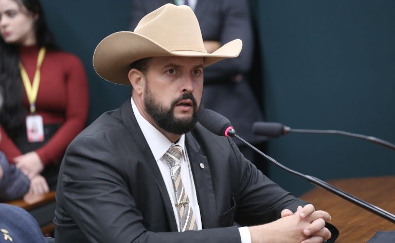 Comissão aprova instalação de painéis que mostrem velocidade medida por radares. Foto: Kayo Magalhães / Câmara dos Deputados. Foto: Kayo Magalhães / Câmara dos Deputados