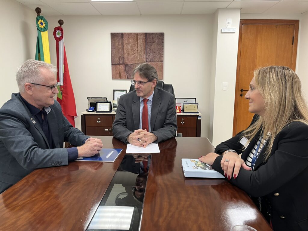 Visita ao deputado Neodi Saretta. 12/06/2024