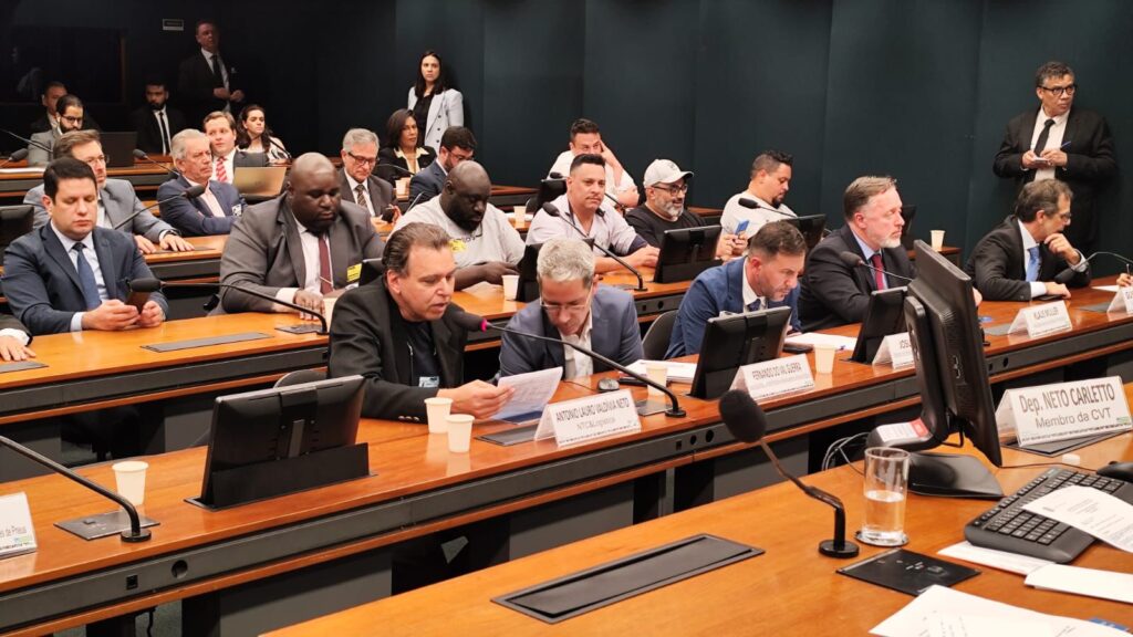 NTC&Logística se posiciona contra o aumento da taxação de pneus em audiência pública na Câmara dos Deputados. Foto: NTC