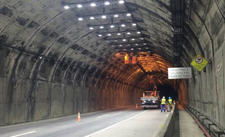 Túnel do Morro do Boi para obras de modernização