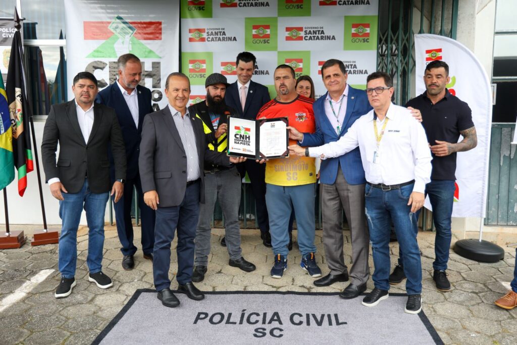 Estado lança novo edital de inscrições para o Programa CNH Emprego na Pista voltado a motofretistas em parceria com o SEST SENAT