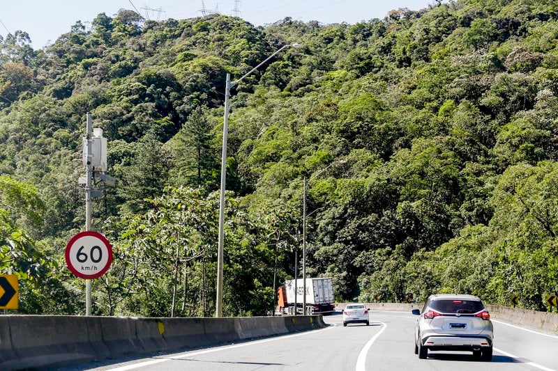 Novos pontos de radares passam a operar no trecho da Arteris Litoral Sul em SC e no PR