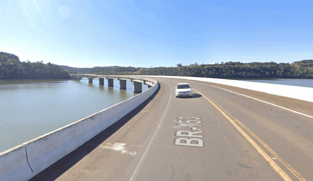 Ponte sobre o Rio Uruguai, na BR-153, divisa entre SC e RS Foto: Google Street View