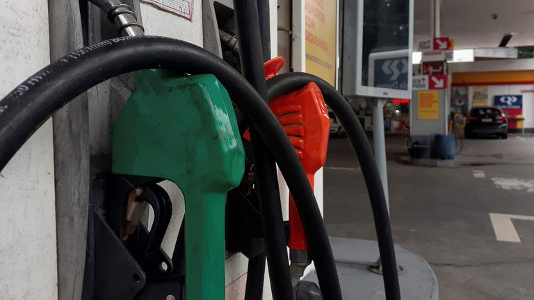 Bomba, posto de gasolina, combustível, diesel, - Foto: Fernando Frazão/Agência Brasil