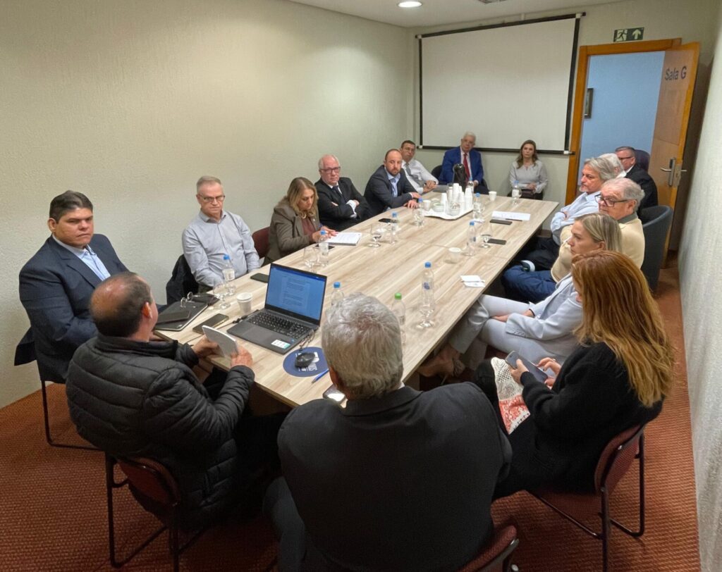 Em Bento Gonçalves (RS), foi realizada a reunião da Câmara Técnica de Assuntos Trabalhistas Sindicais e de Negociações Coletivas da NTC&Logística (CATSIND). O encontro aconteceu na cidade em virtude da segunda edição de 2025 do CONET&Intersindical, reunindo representantes de diversos estados do país. 21/08/2025 Foto: Fetrancesc