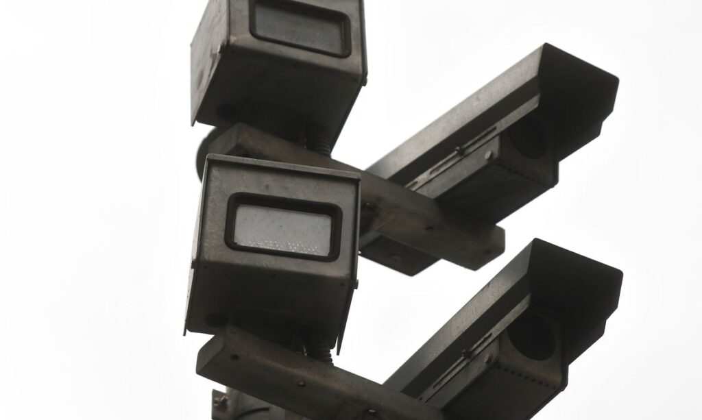 Radar para controle de velocidade nas estradas Fernando Frazão/Agência Brasil