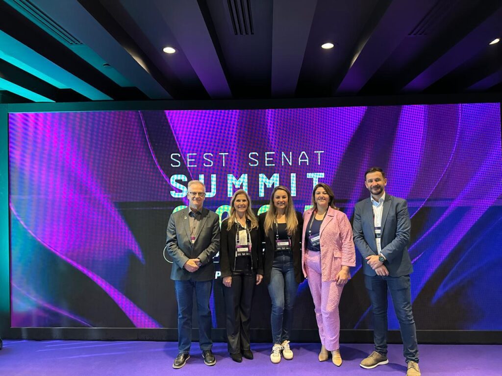 Dagnor, Patricia Ferreira, Patricia Colla (Coopercarga), Caroline Johann (Sest Senat Concórdia) e Geovani Serafim Sest Senat Summit 2025
