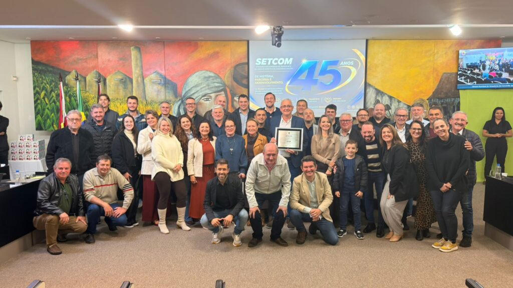 Setcom recebe homenagem na Câmara de Vereadores de Concórdia. Foto: Setcom